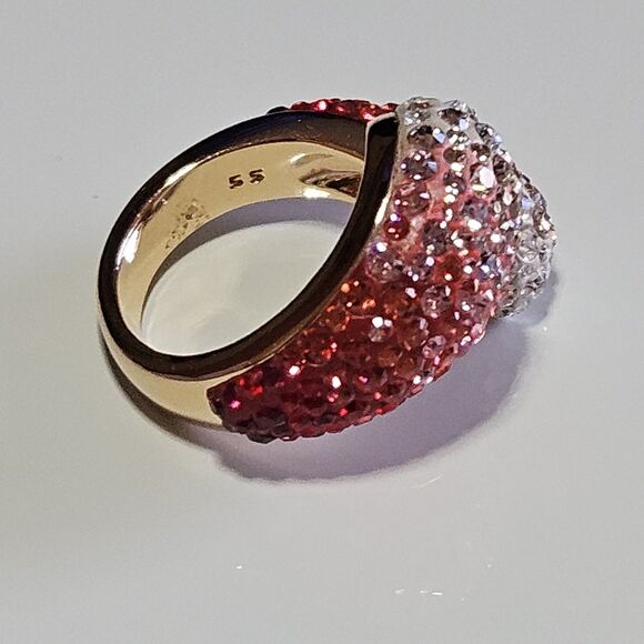 Gold Tone Swarovski Louise Pink Clear Crystal Ring Size 7 - Picture 13 of 14